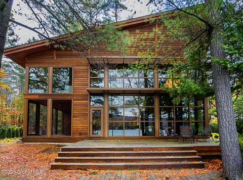 8 Riley Farm Lane Saratoga Springs NY 12866