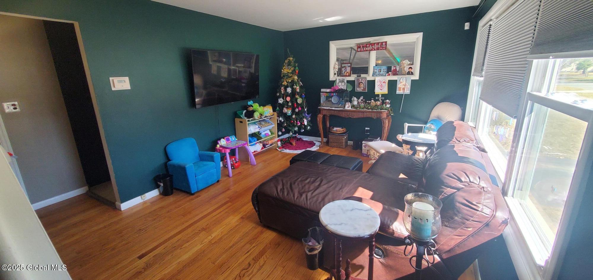 2139 Robinwood Avenue, Schenectady, New York image 8