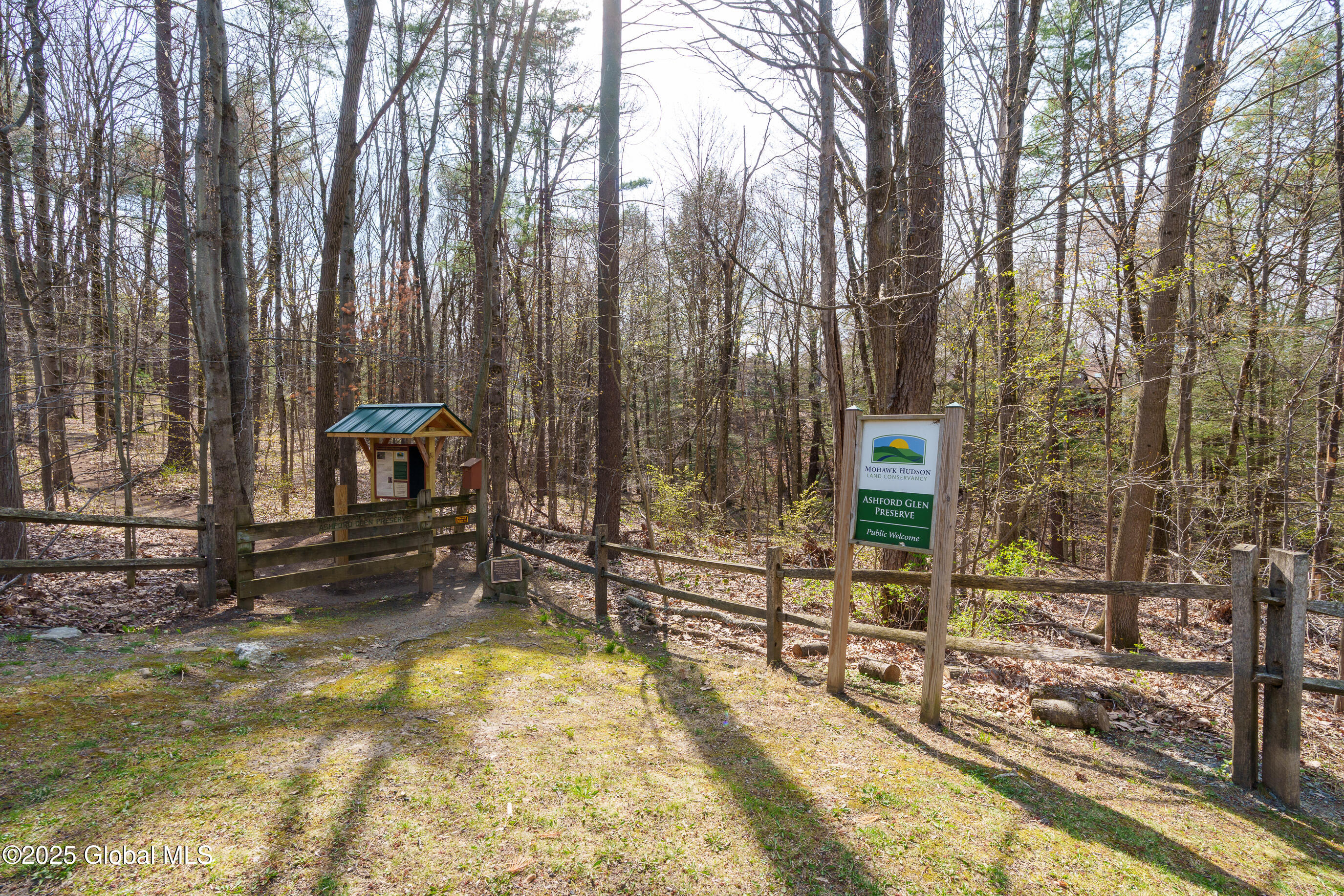 15 Ashford Lane, Niskayuna, New York image 5