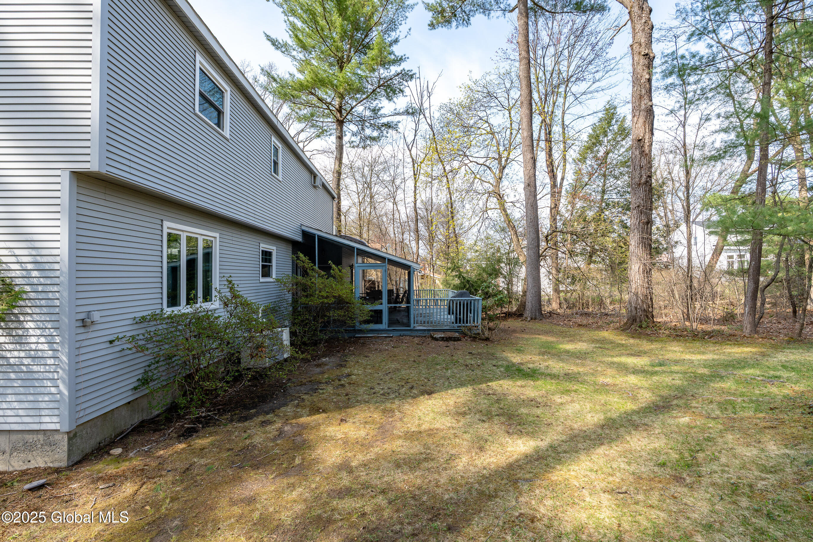 15 Ashford Lane, Niskayuna, New York image 3