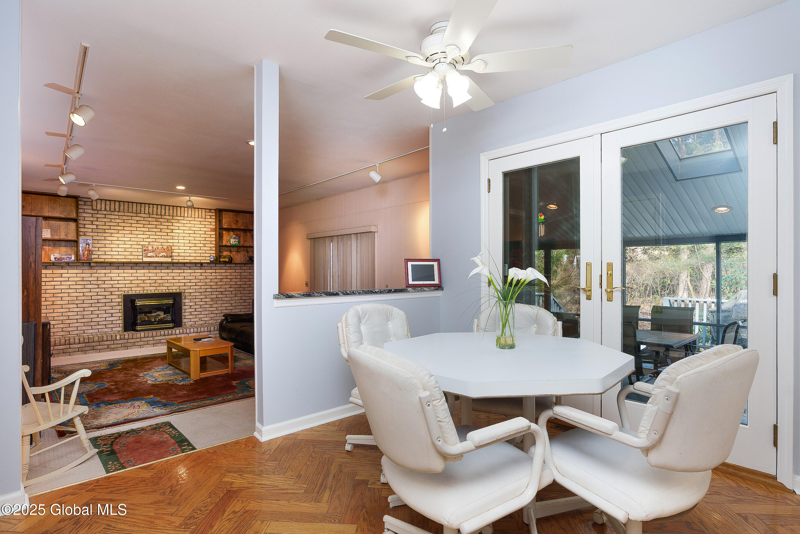 15 Ashford Lane, Niskayuna, New York image 9