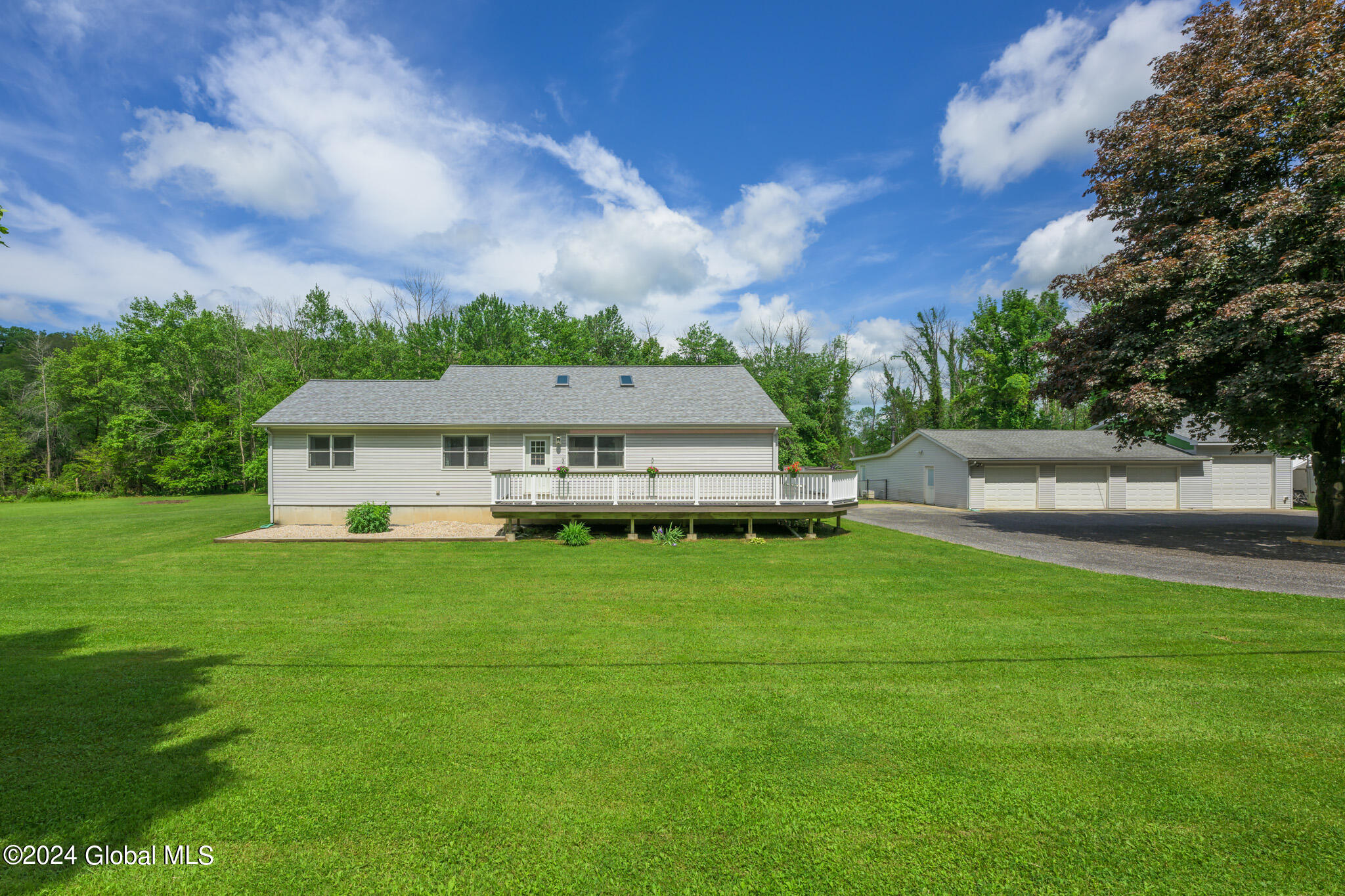 745 Snydertown Road, Craryville, New York image 6