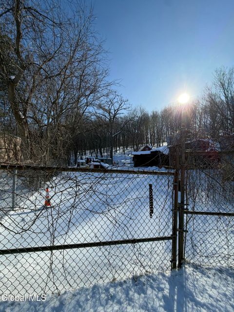 Photo of 133-135 Clizbe Avenue, Amsterdam, NY 12010 (MLS # 202611482)