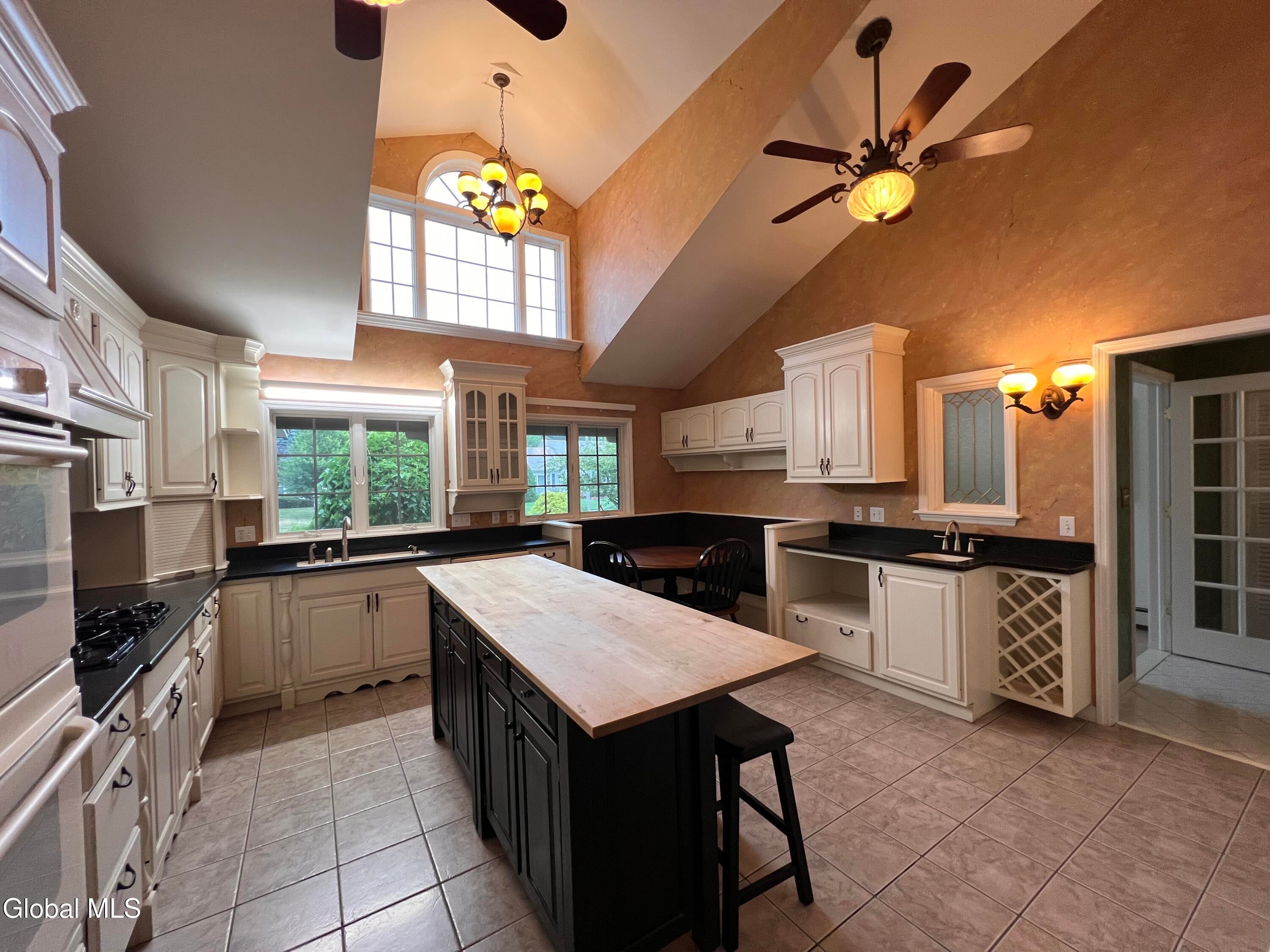 85 Fort Amherst Road