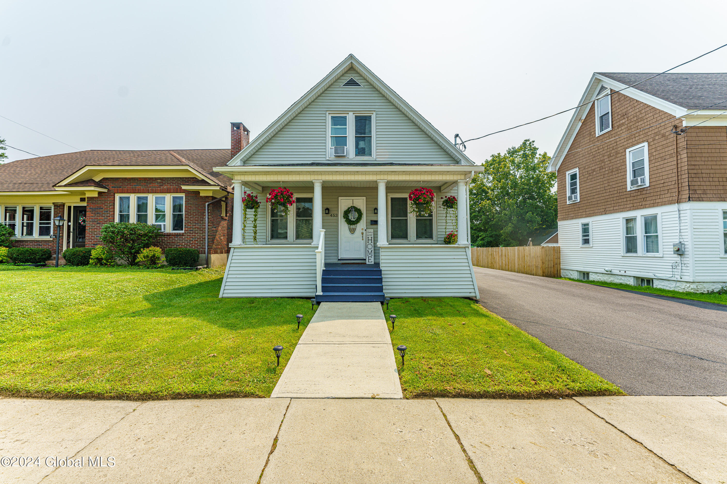 View Amsterdam, NY 12010 house