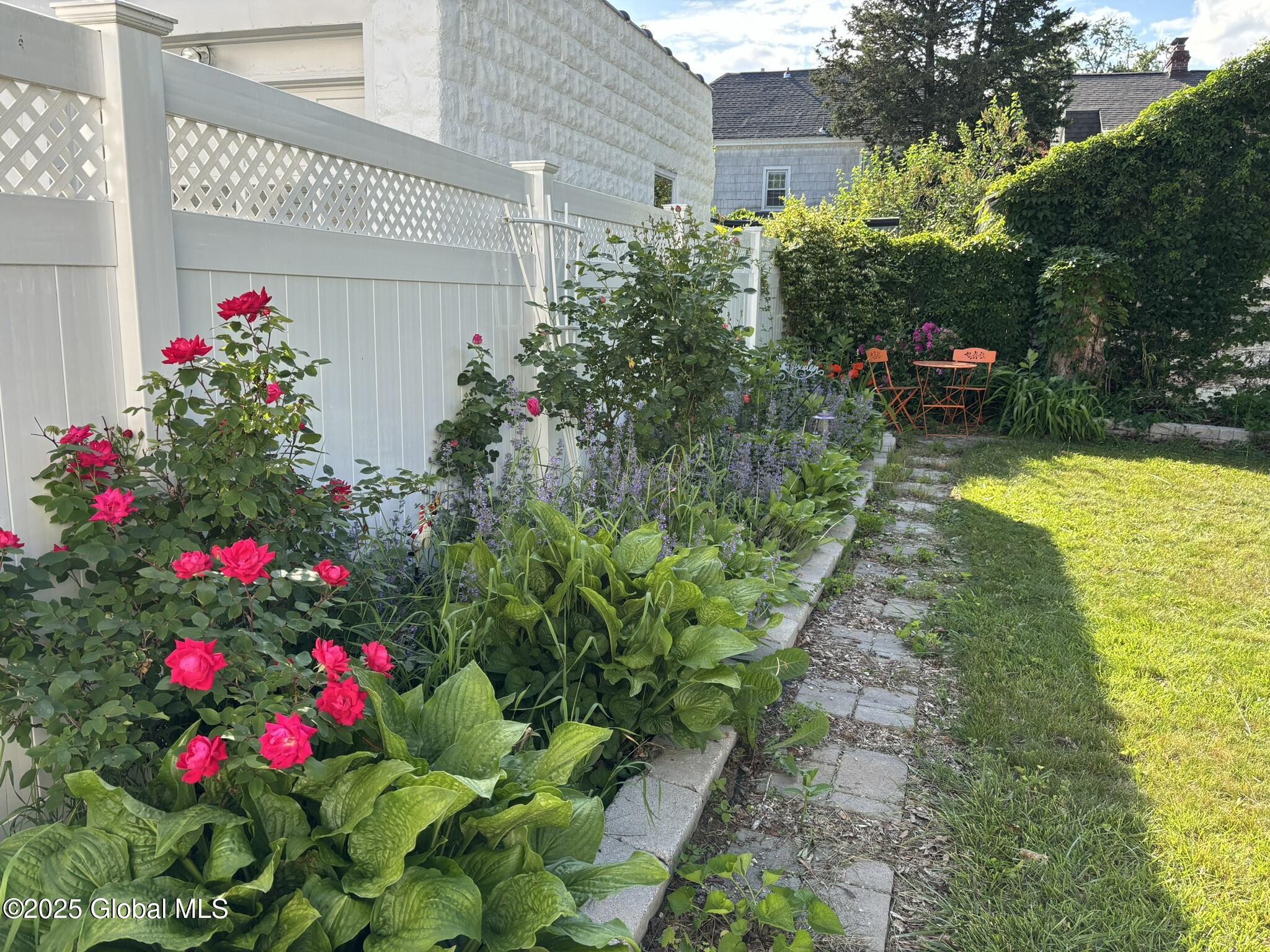 38 Hawthorne Avenue, Albany, New York image 33