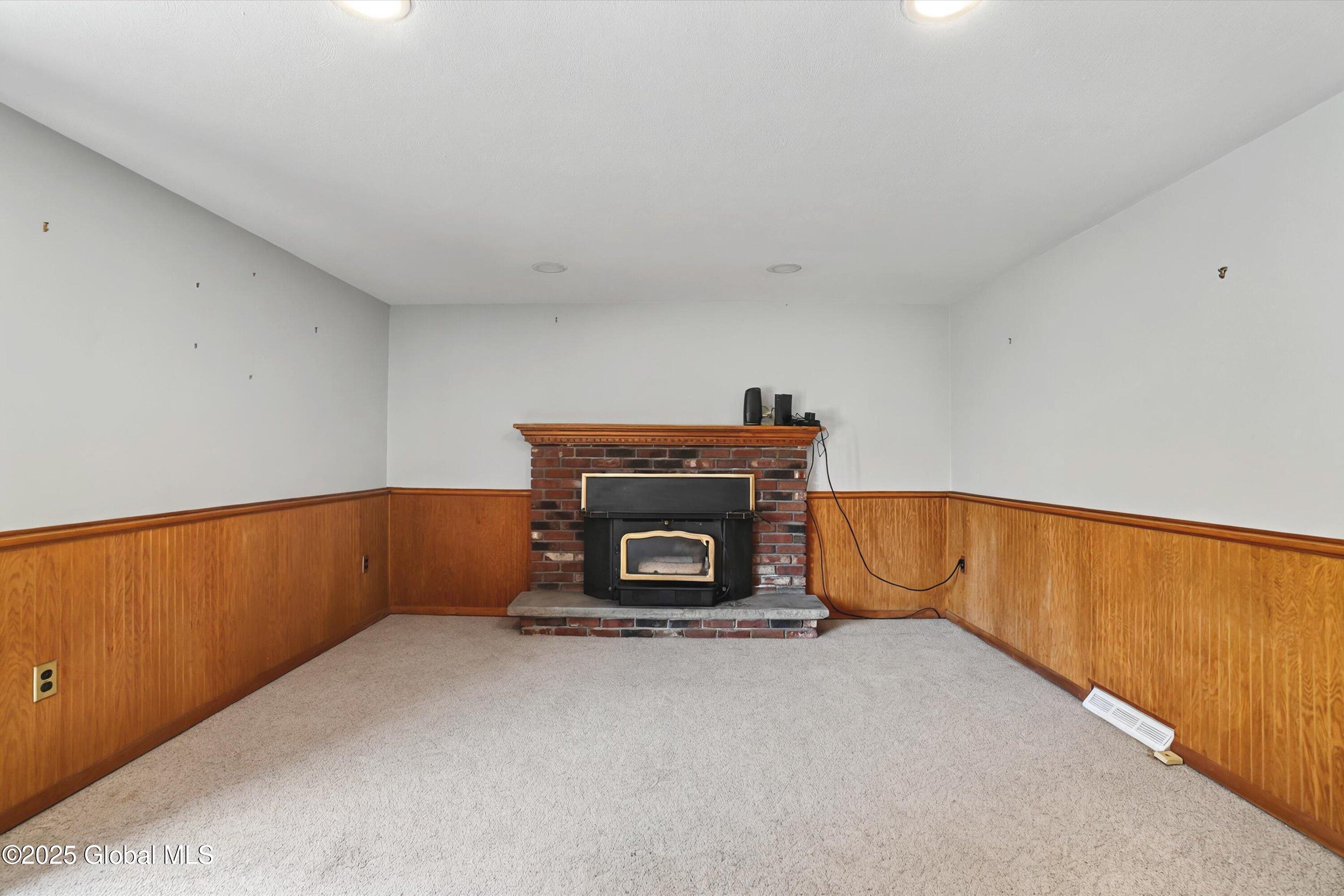 7 Crestwood Drive, Clifton Park, New York image 22
