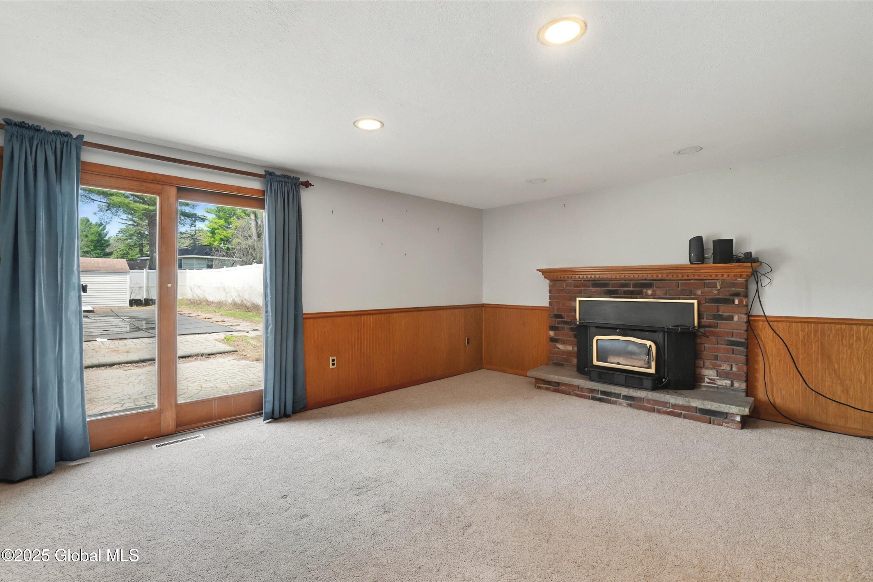 7 Crestwood Drive, Clifton Park, New York image 23
