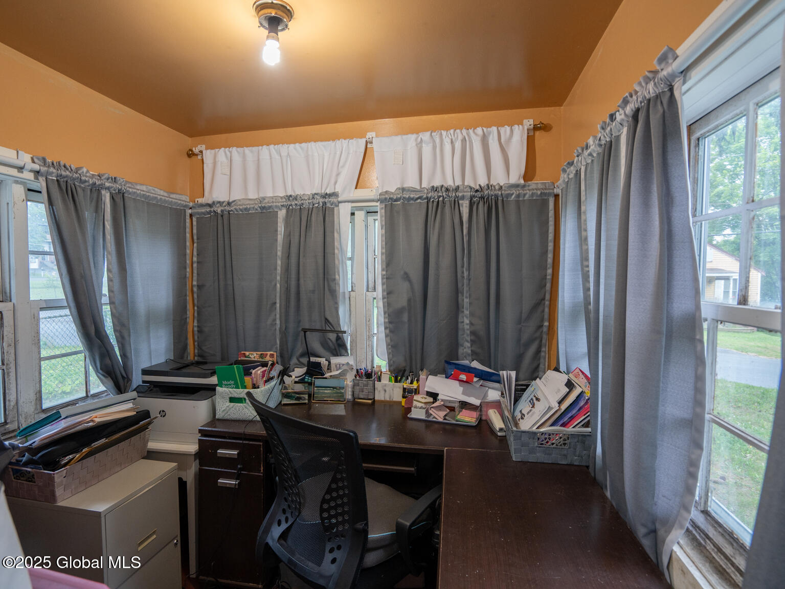 Latham, New York 12110, United States, 3 Bedrooms Bedrooms, ,2 BathroomsBathrooms,Residential,Active,162866