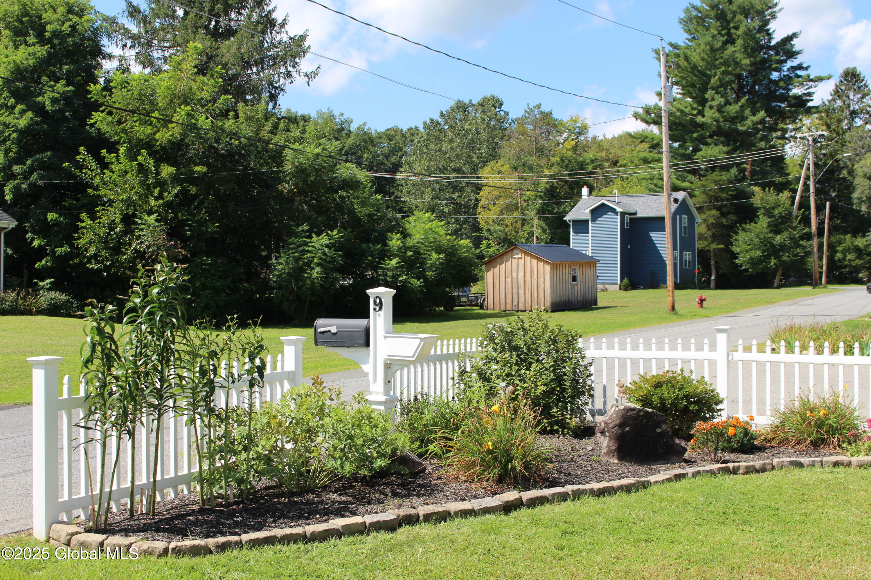 9 Lesson Street Extension, Schaghticoke, New York image 4