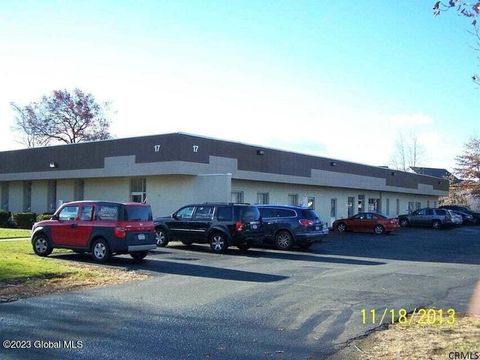 Photo of 17 Computer Drive East Dr, Albany, NY 12205 (MLS # 202317127)