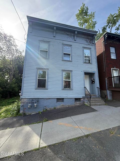 Photo of 88 Elizabeth Street, Albany, NY 12202 (MLS # 202617899)