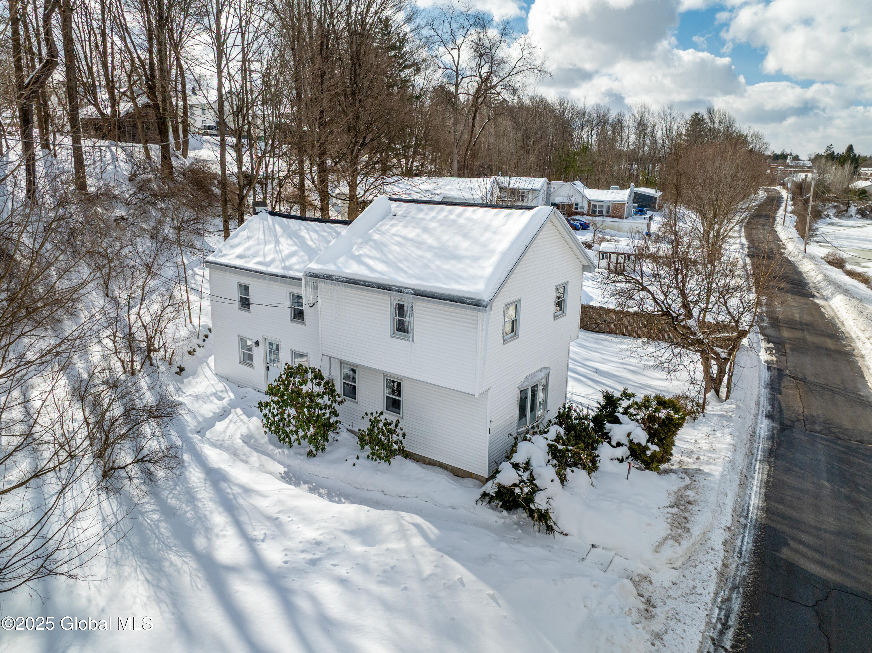 50 Mill Street, Broadalbin, New York image 3