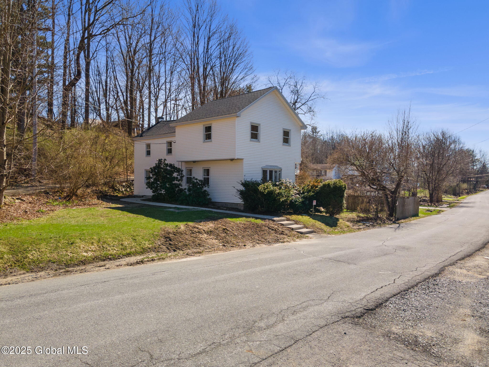 50 Mill Street, Broadalbin, New York image 3