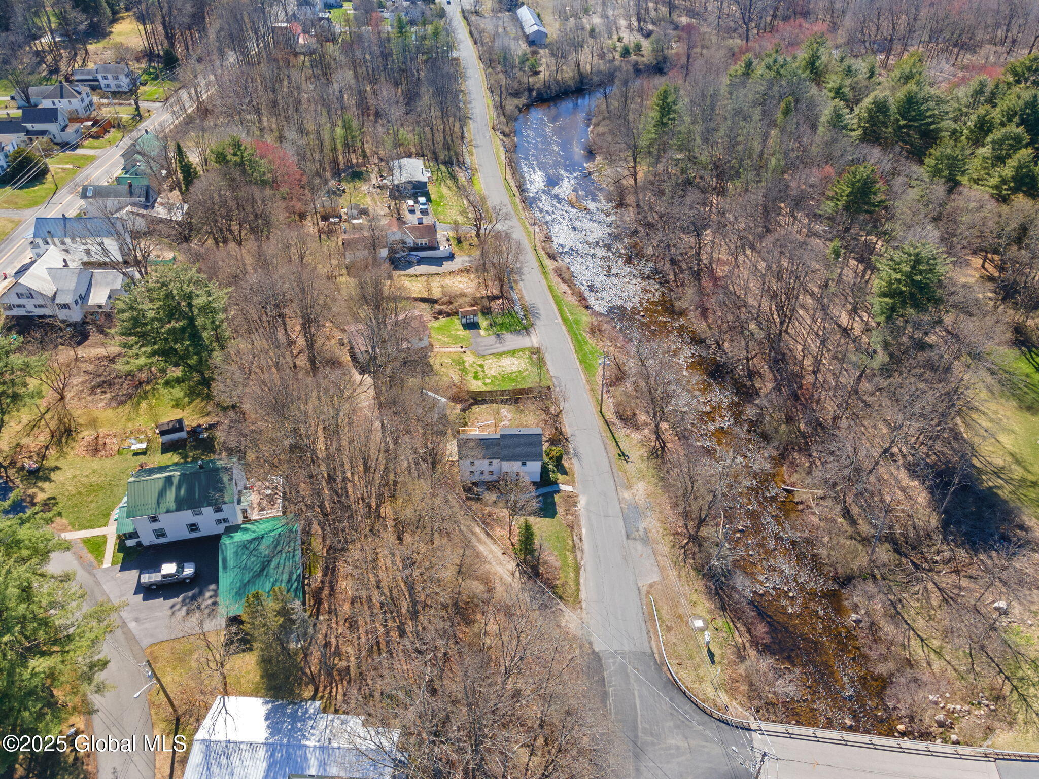 50 Mill Street, Broadalbin, New York image 8