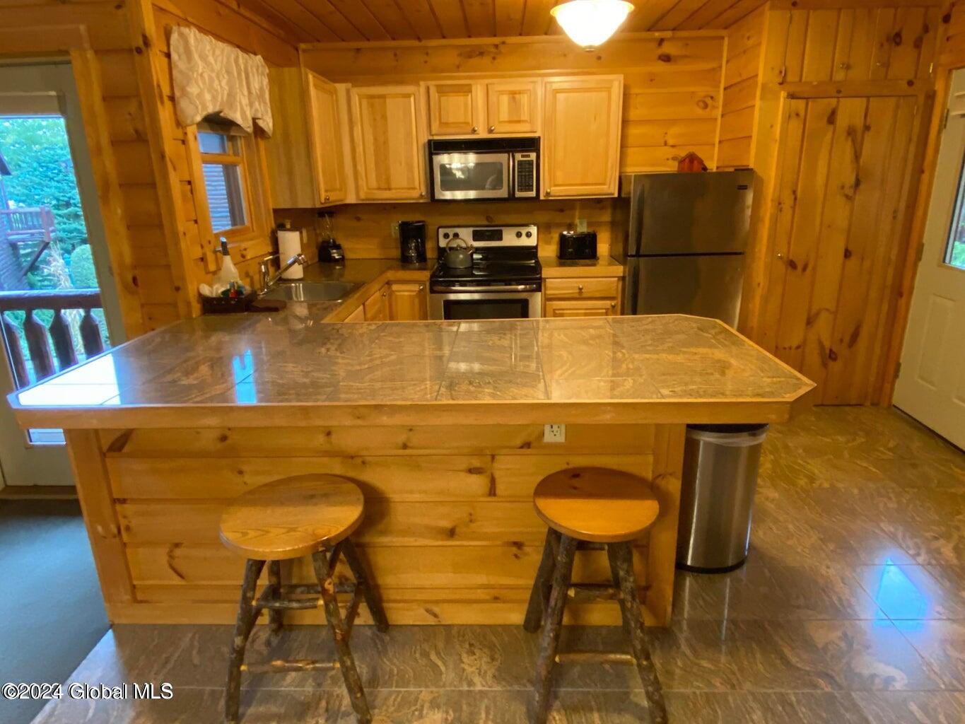 3210 Lake Shore Drive #28 INTERVAL 8, Lake George, New York image 9
