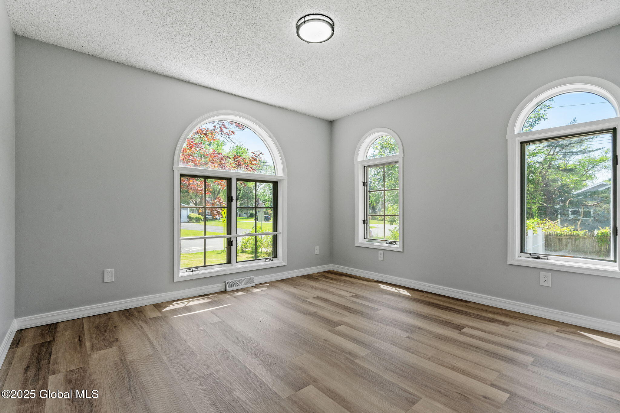 30 Point View Drive, East Greenbush, New York image 39