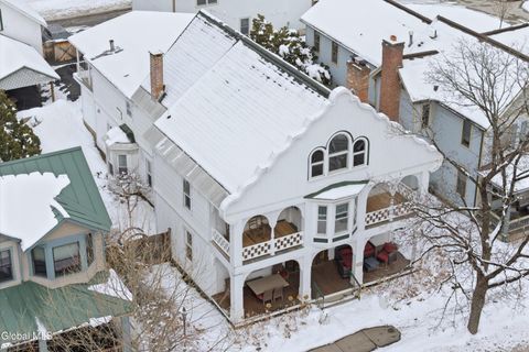 Photo of 149 Union Avenue, Saratoga Springs, NY 12866 (MLS # 202612531)