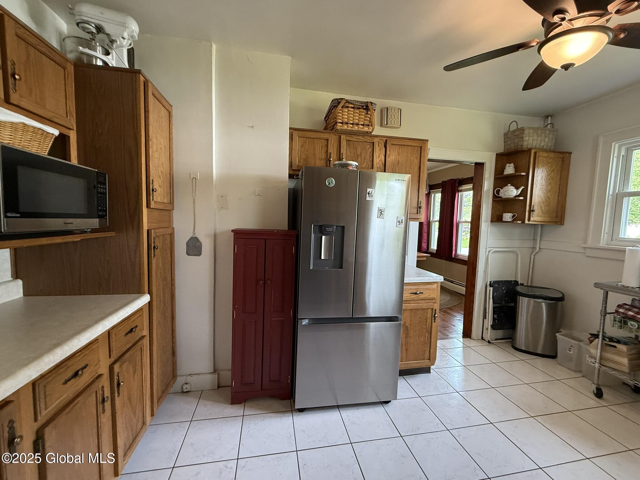 8 Hackett Street, Selkirk, New York image 11