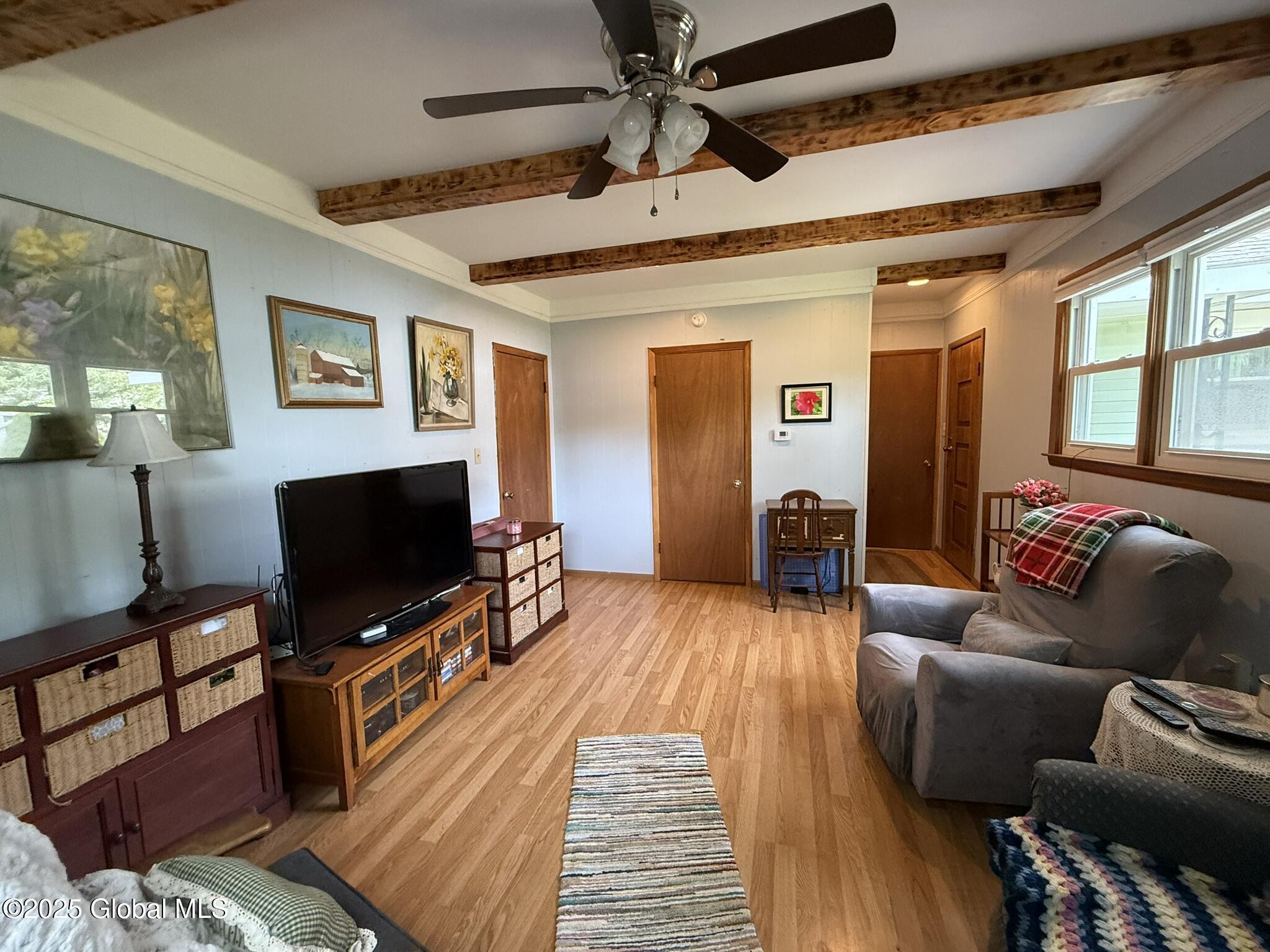 8 Hackett Street, Selkirk, New York image 12