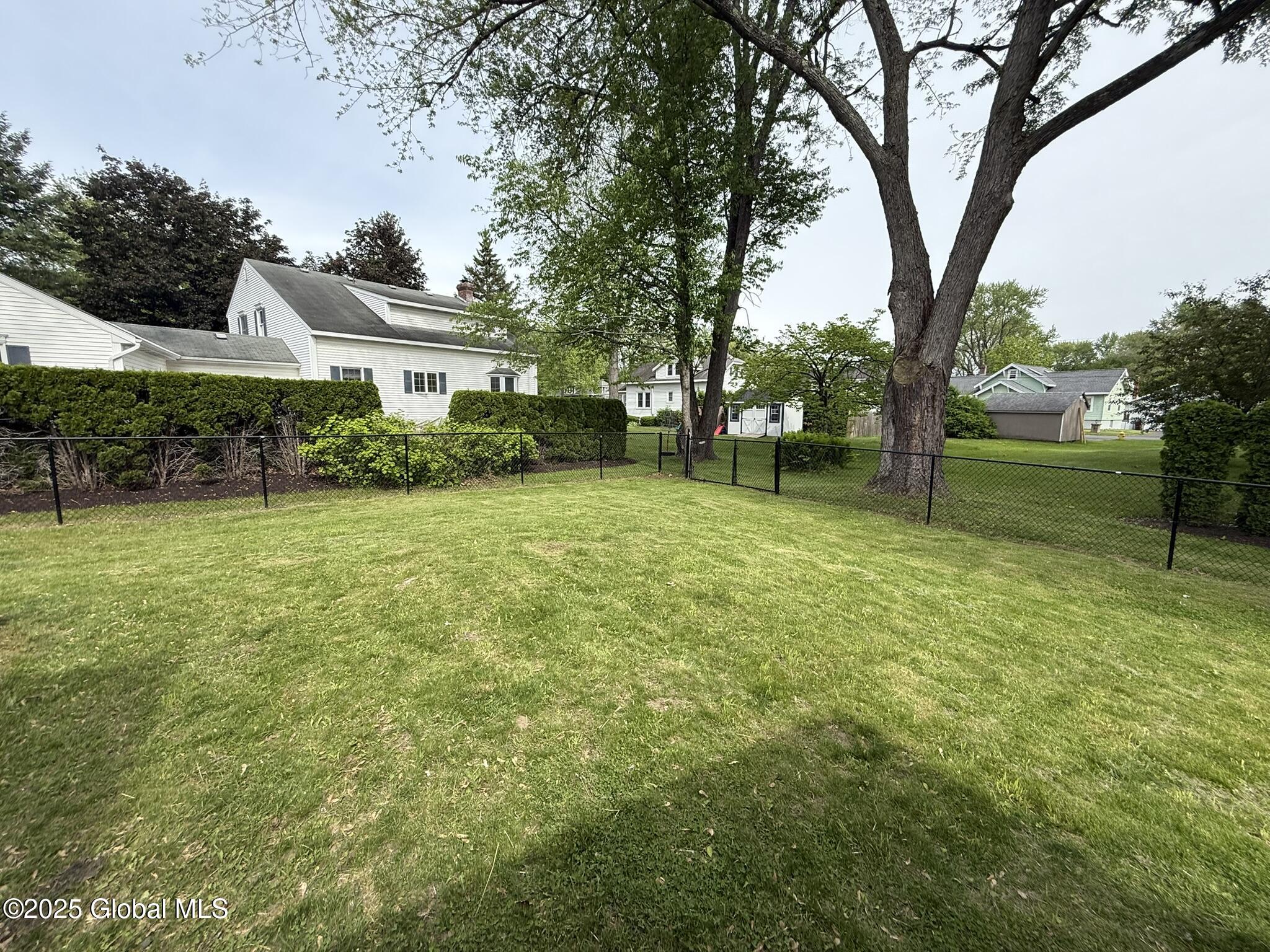 8 Hackett Street, Selkirk, New York image 27