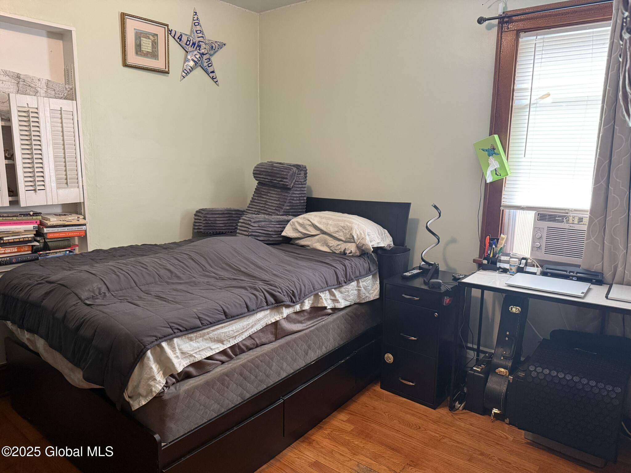 8 Hackett Street, Selkirk, New York image 15