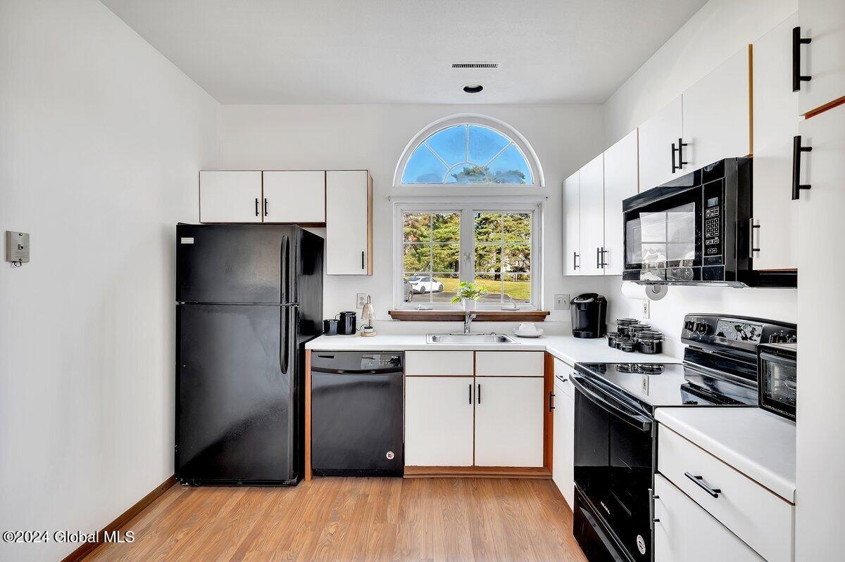 612 Apex Lane #612, Troy, New York image 14
