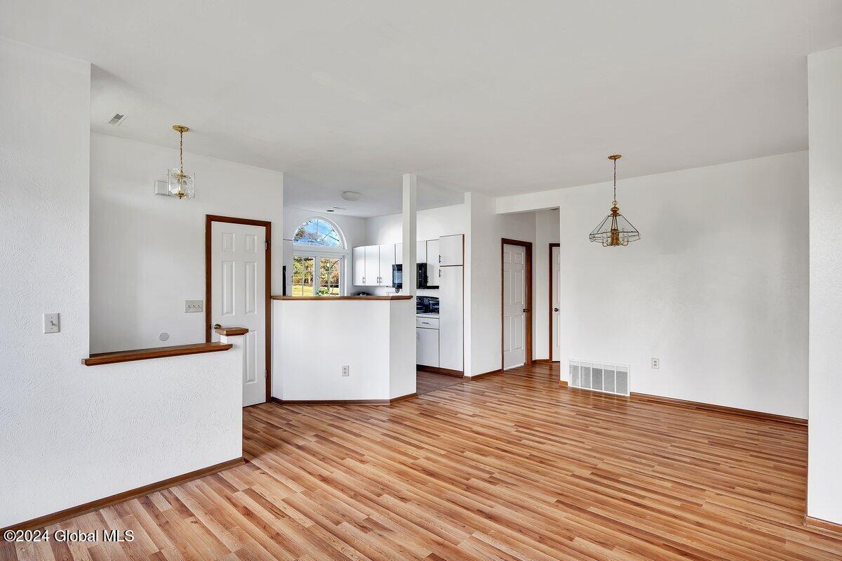 612 Apex Lane #612, Troy, New York image 12