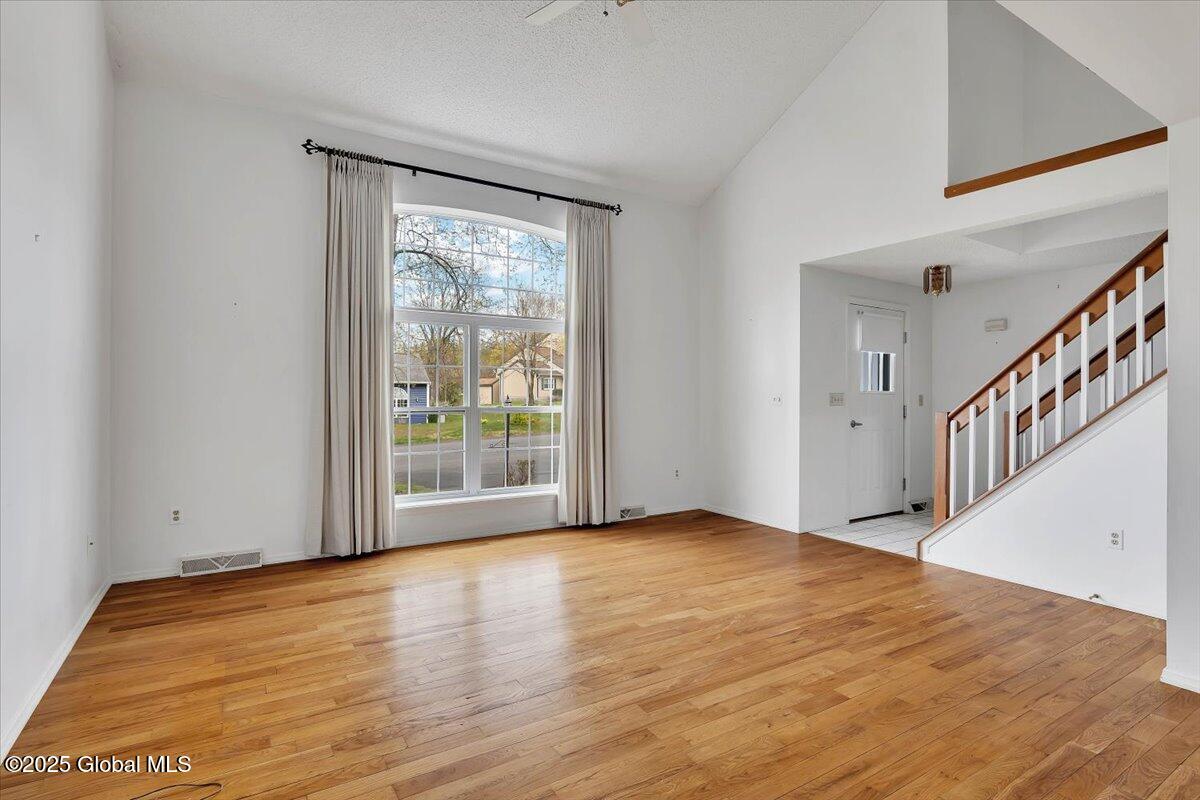 50 Glenbrook Court, Clifton Park, New York image 11