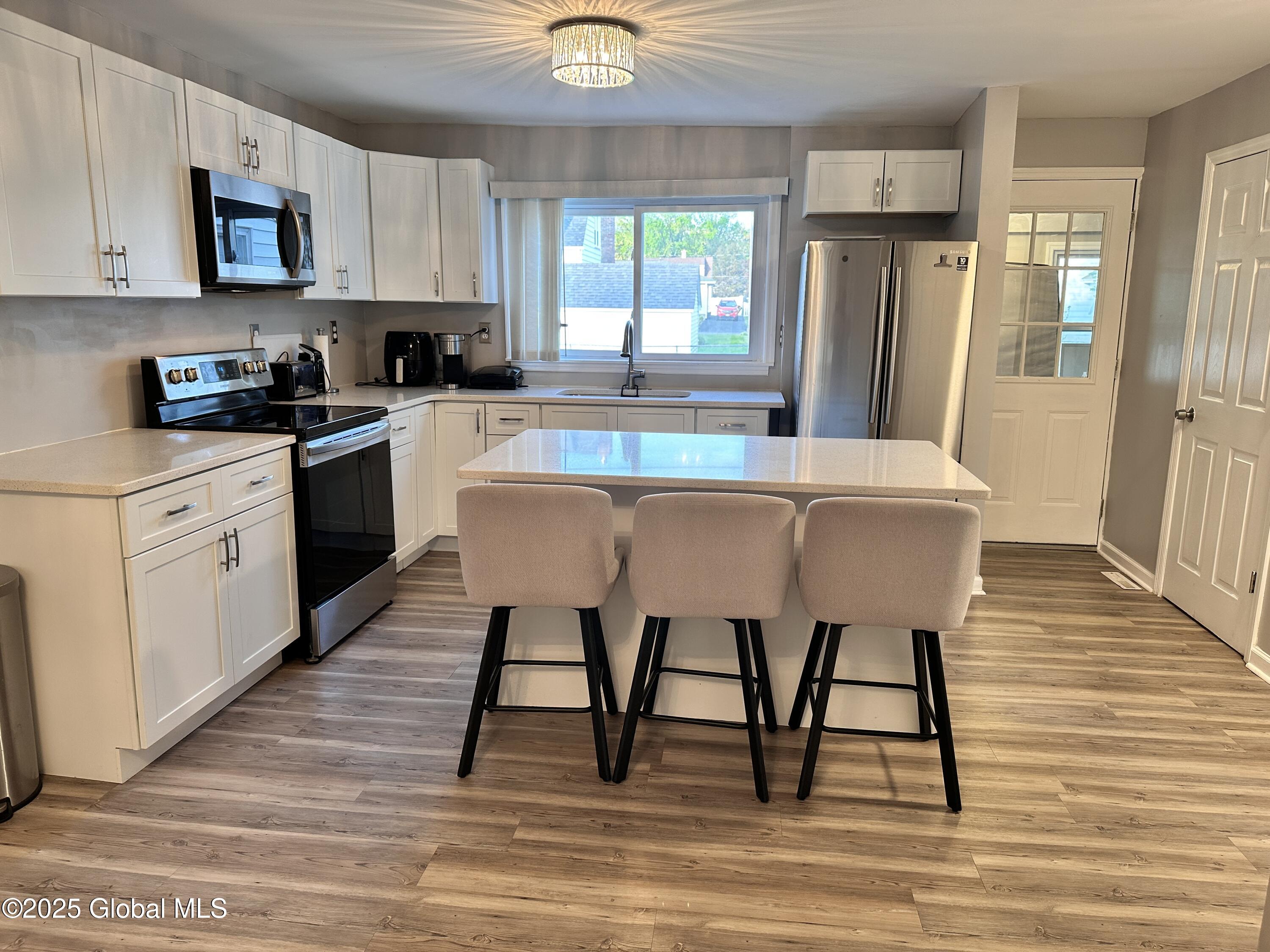 2 Birchwood Avenue, Rensselaer, New York image 11