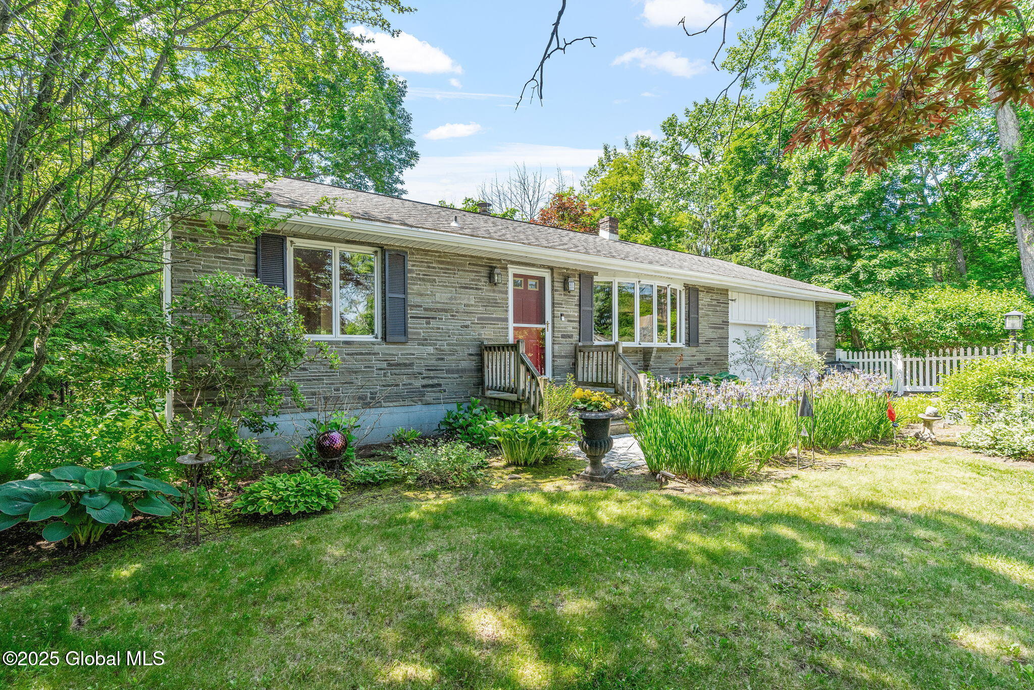 1100 Niskayuna Road, Niskayuna, New York image 7