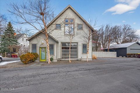 Photo of 5 Swanner Lane, Saratoga Springs, NY 12866 (MLS # 202613674)