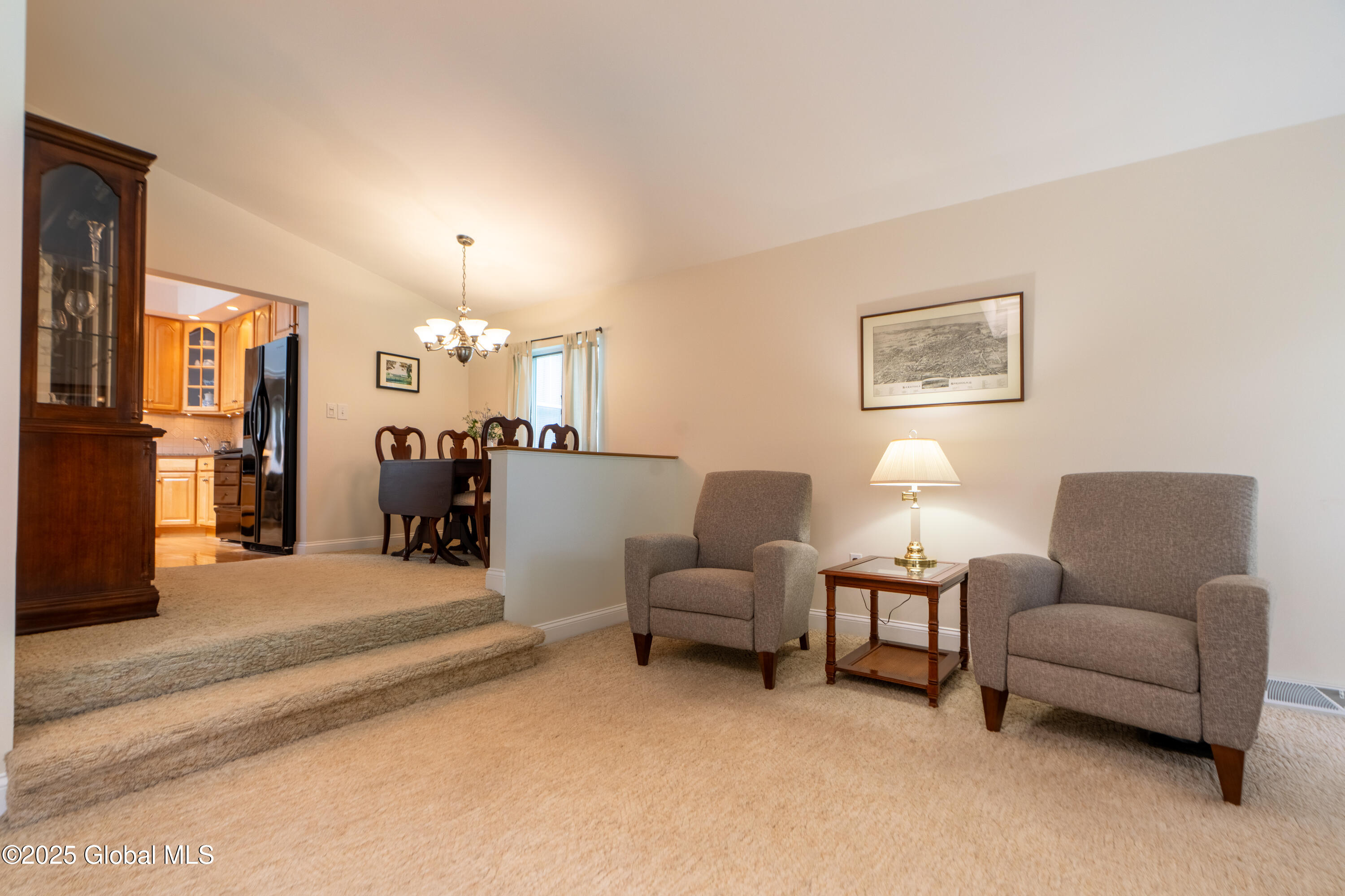 156 East Avenue, Saratoga Springs, New York image 26