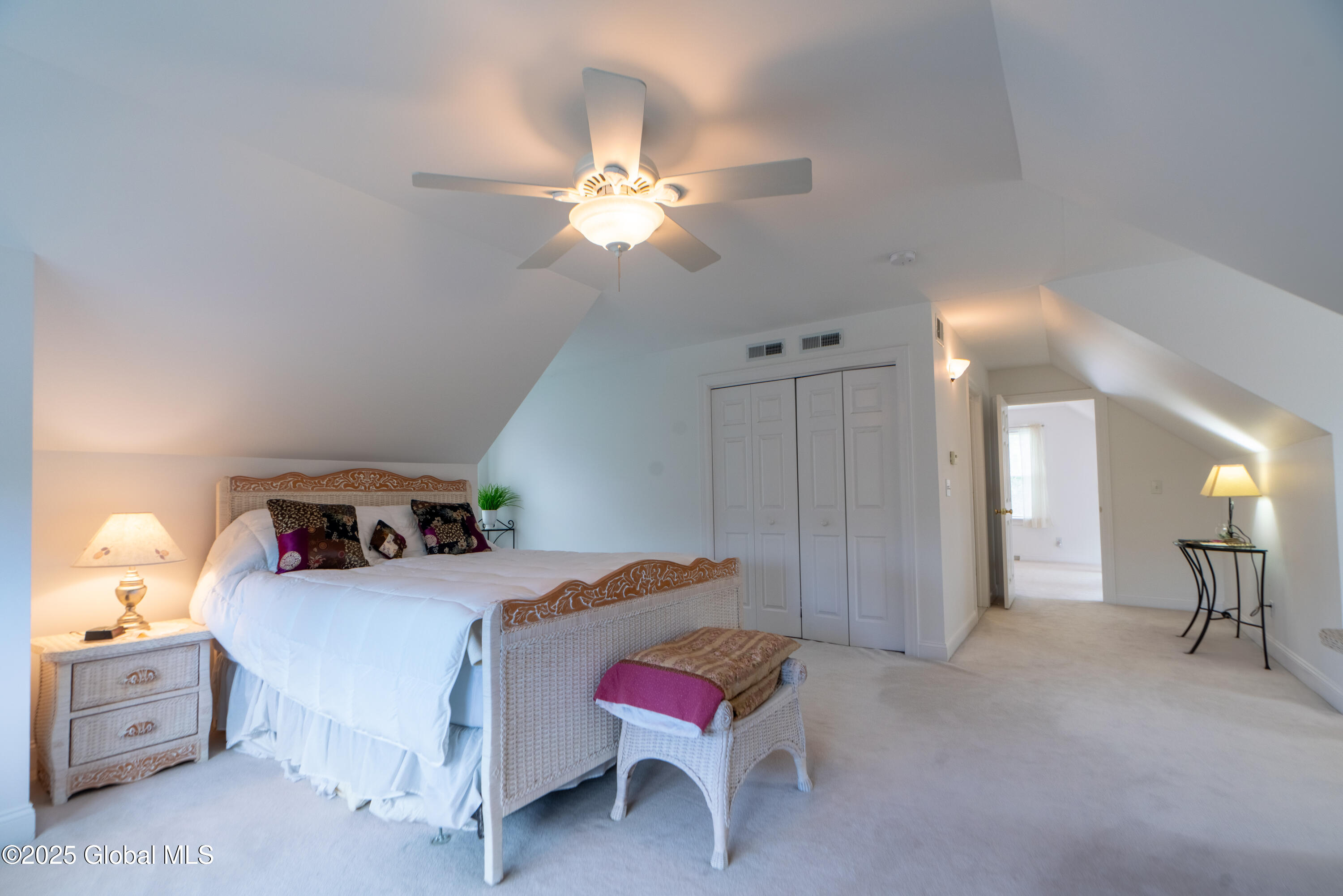 156 East Avenue, Saratoga Springs, New York image 35
