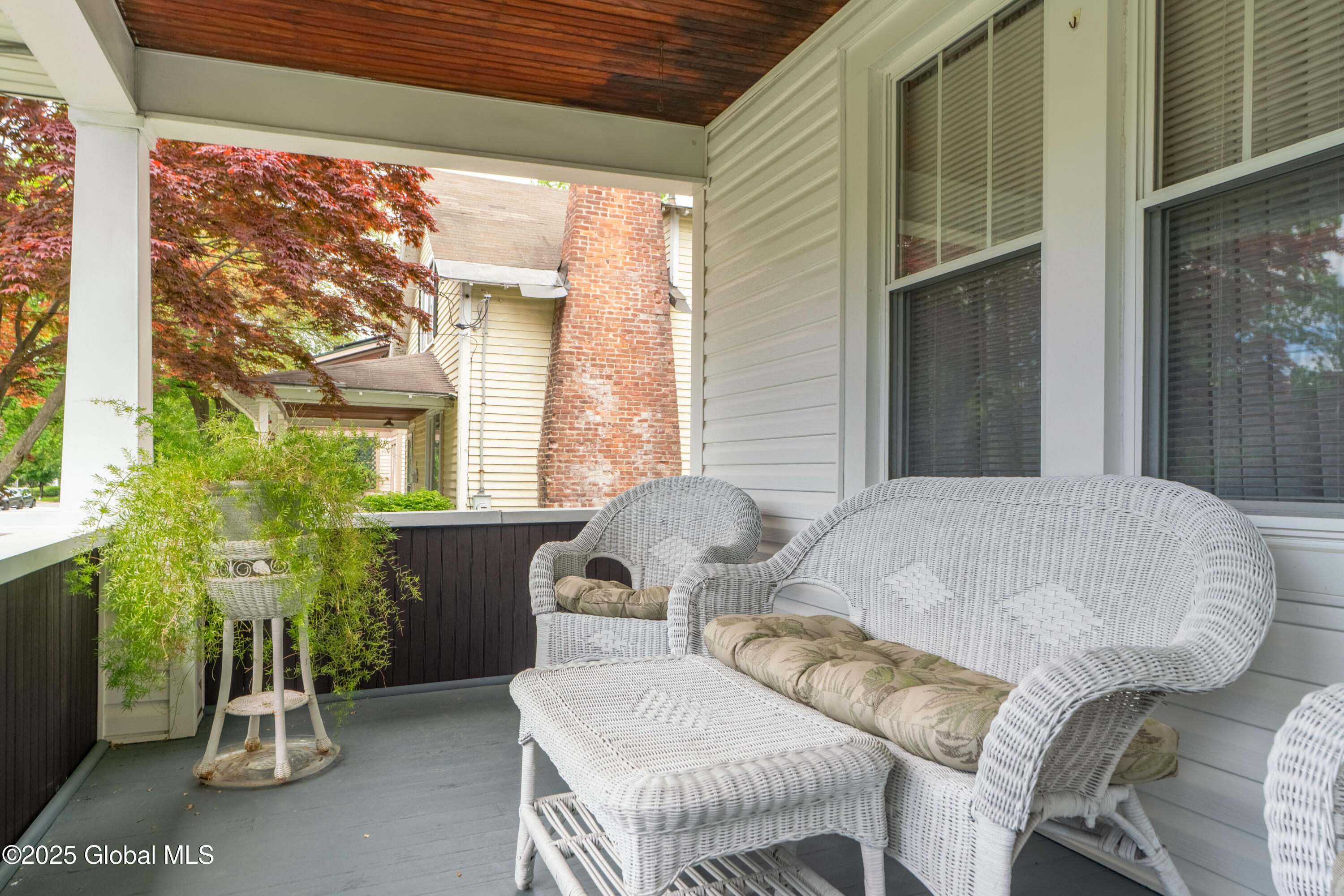 156 East Avenue, Saratoga Springs, New York image 6