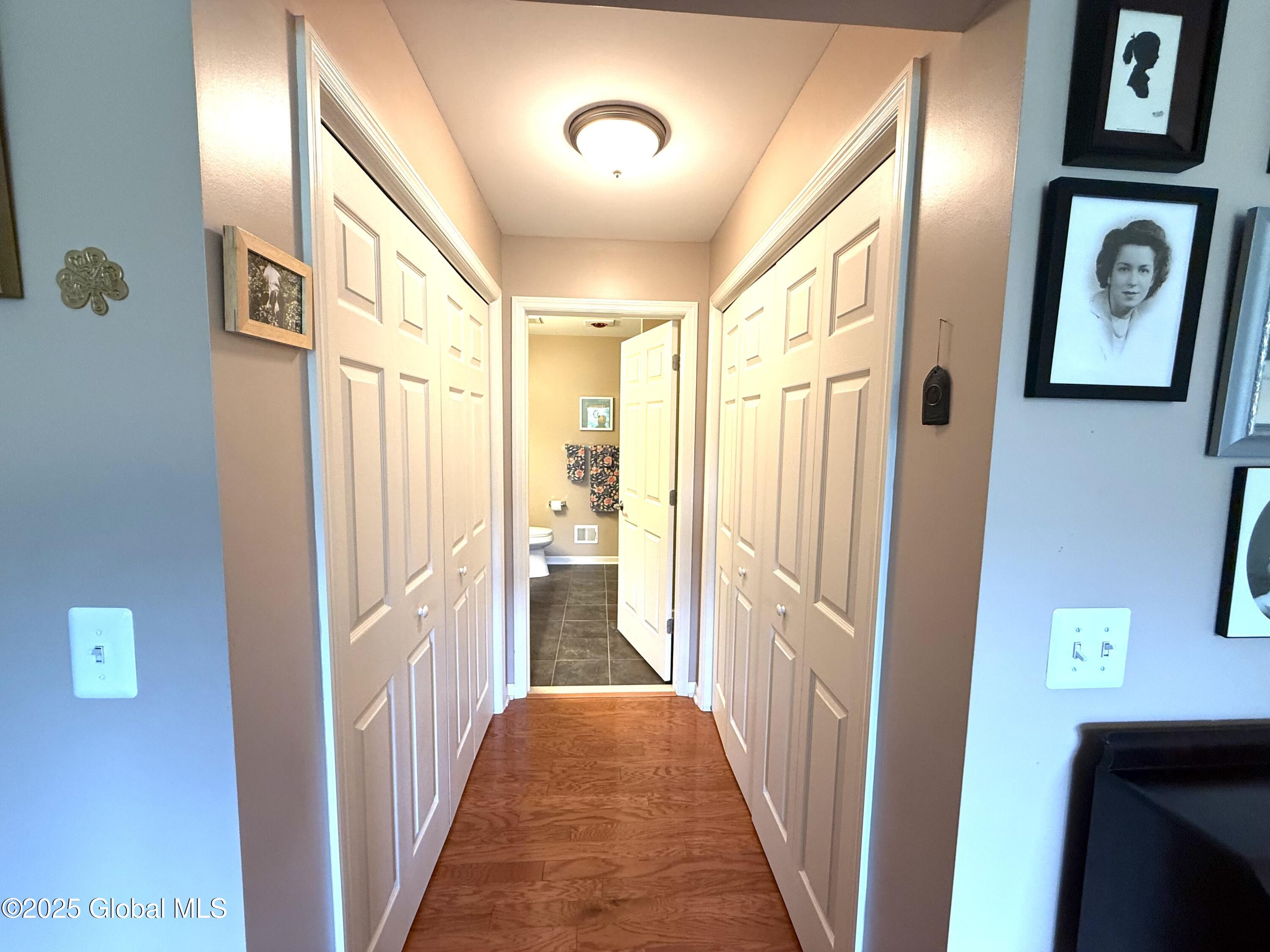 35 Governor Circle, Albany, New York image 20