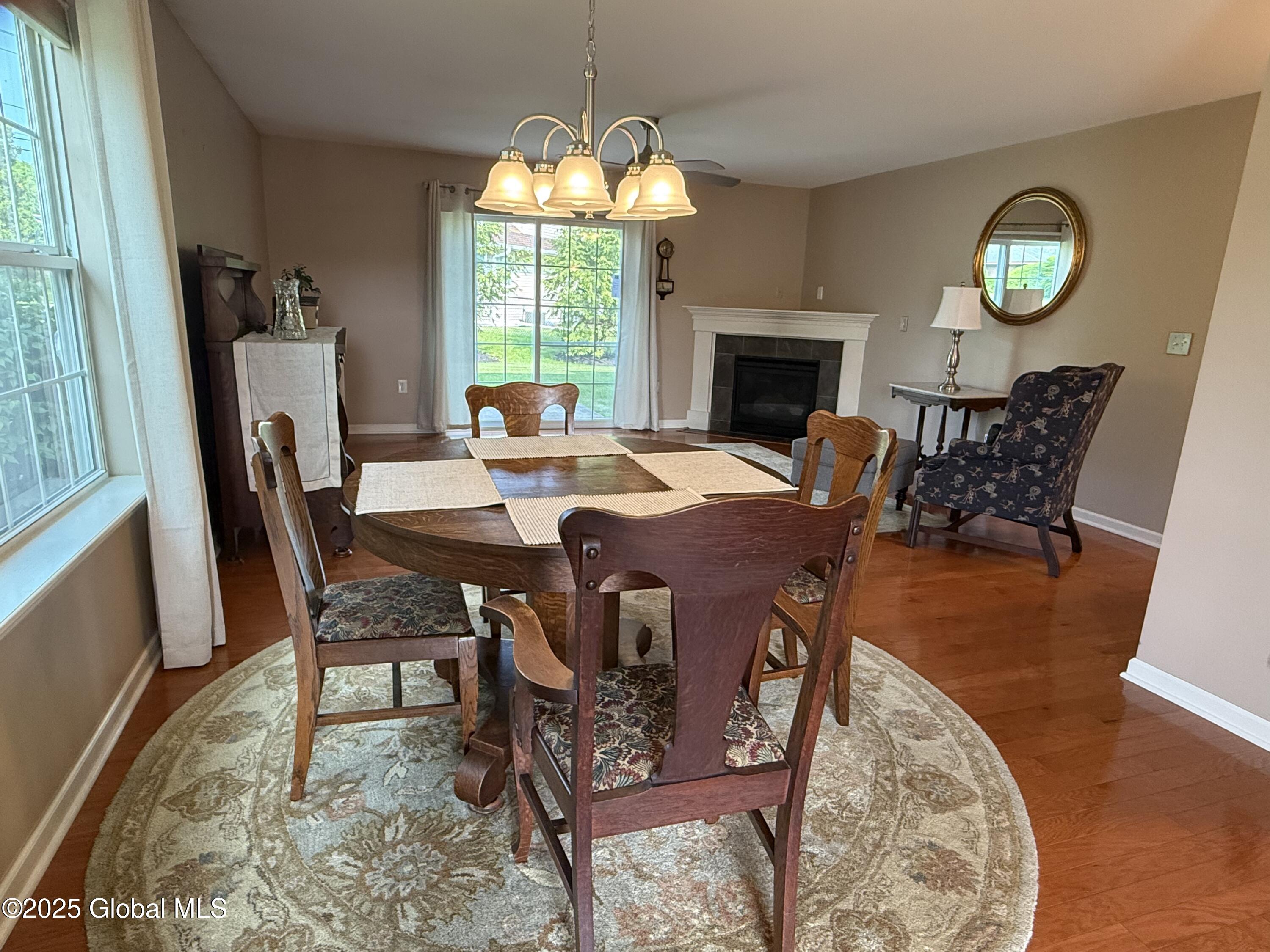 35 Governor Circle, Albany, New York image 3