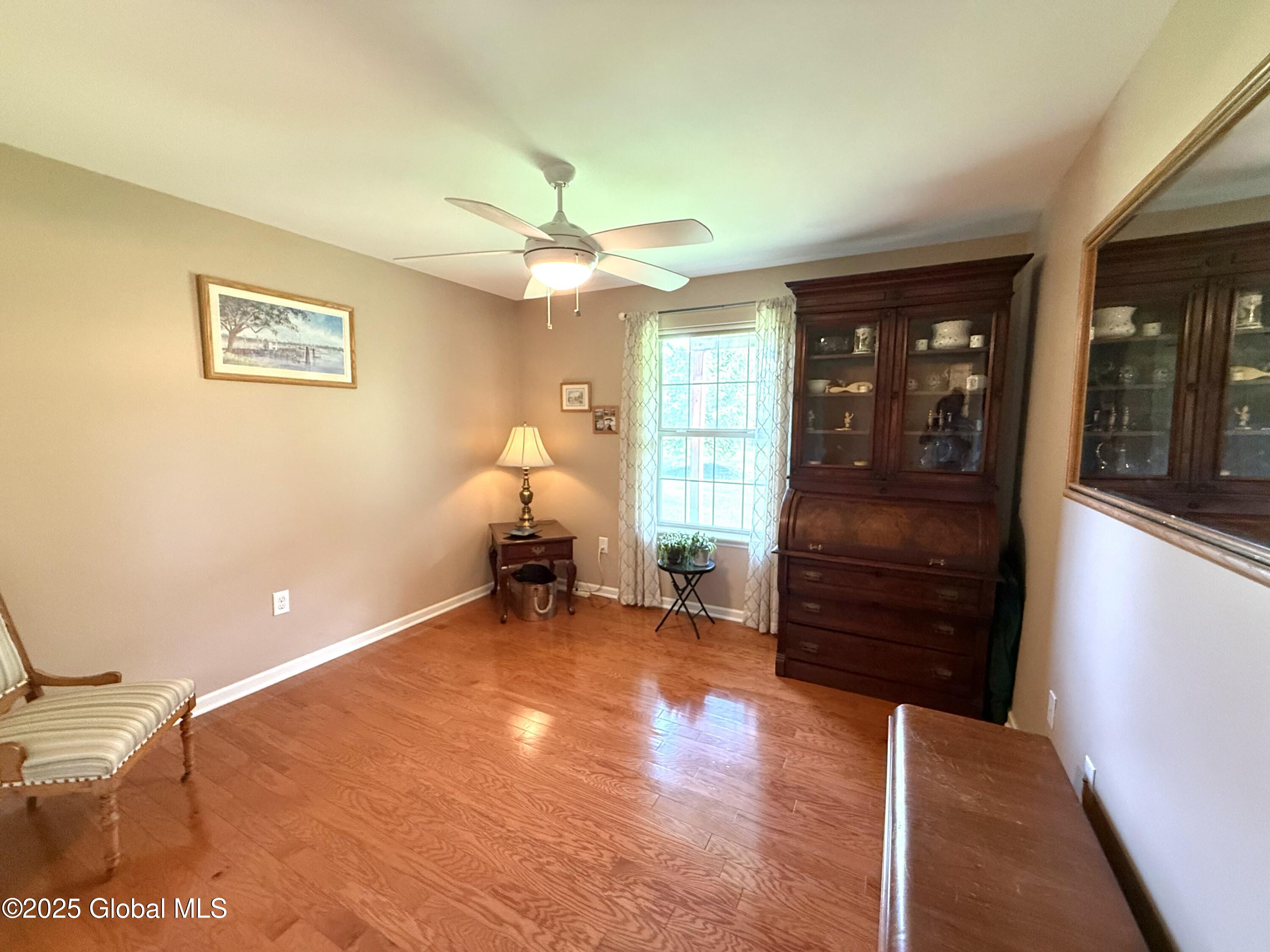 35 Governor Circle, Albany, New York image 22