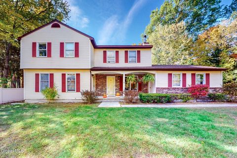 Photo of 11 Birch Glen Drive, Halfmoon, NY 12188 (MLS # 202528119) Photo of 11 Birch Glen Drive, Halfmoon, NY 12188 (MLS # 202528119)