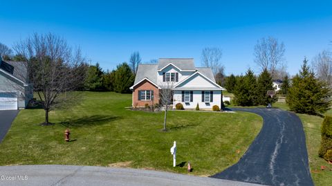 Photo of 11 Mallard Cove Cv, Ballston Lake, NY 12019 (MLS # 202614988)