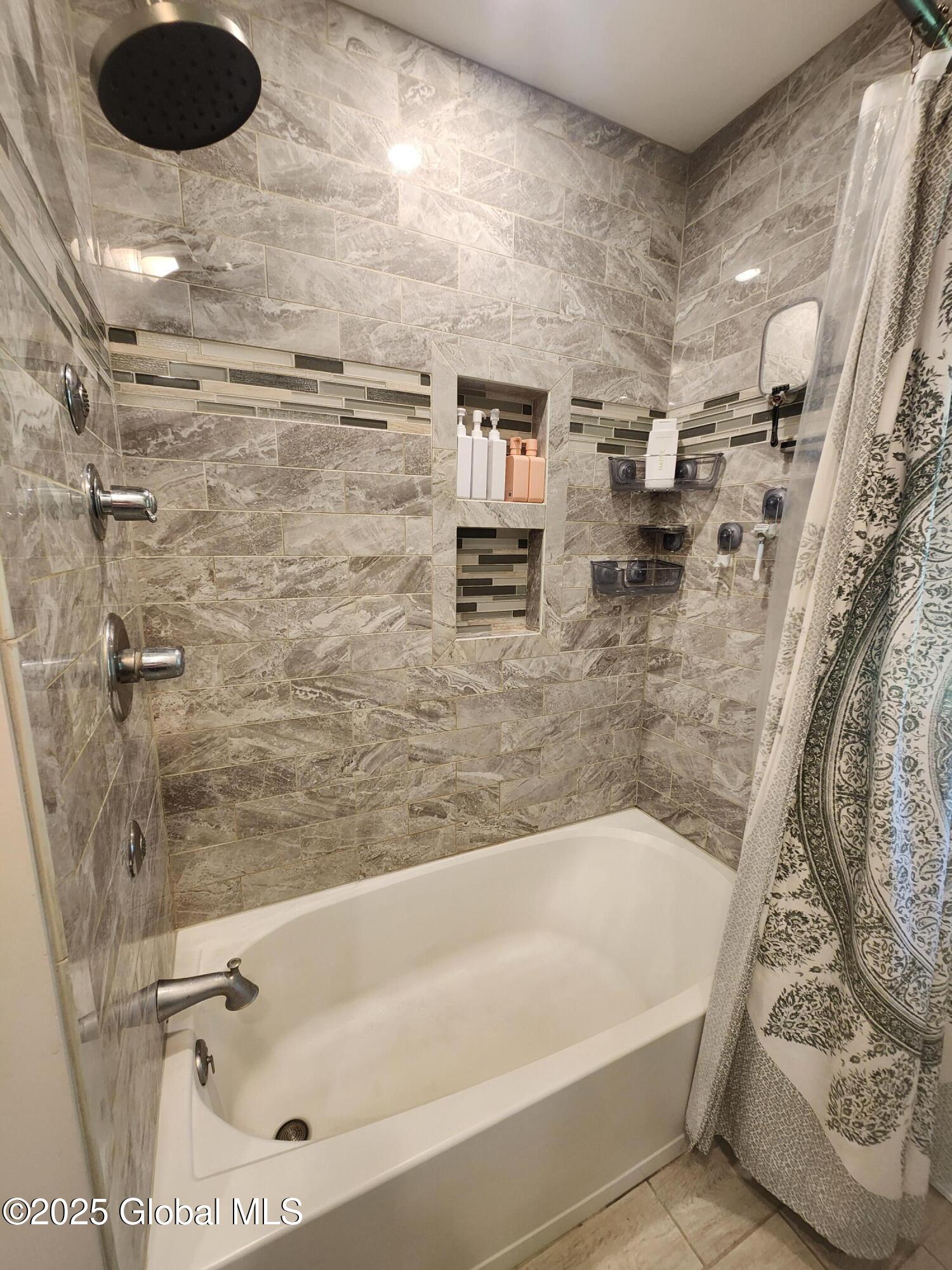1 Laurel Road, Fort Edward, New York image 22