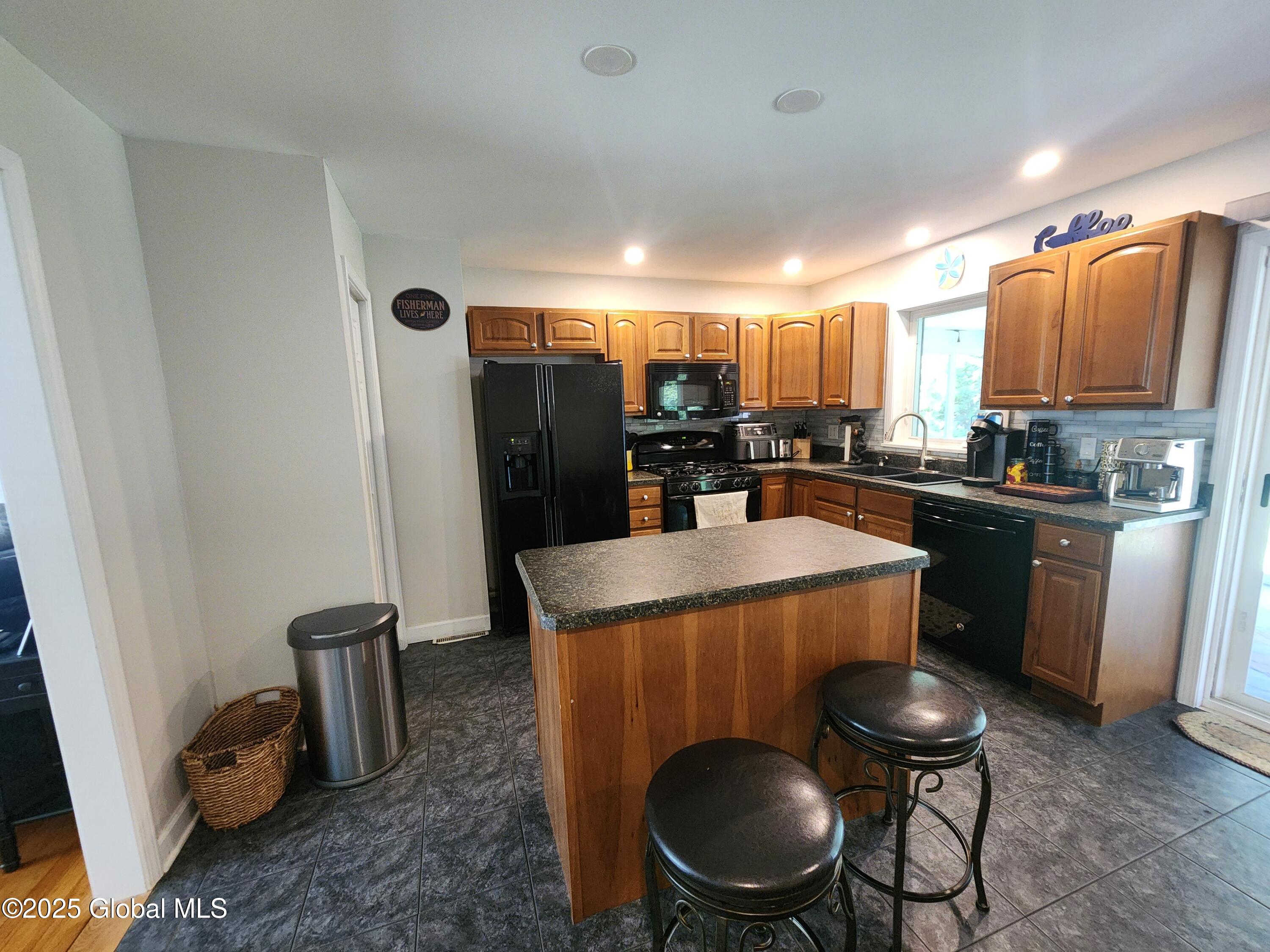 1 Laurel Road, Fort Edward, New York image 12