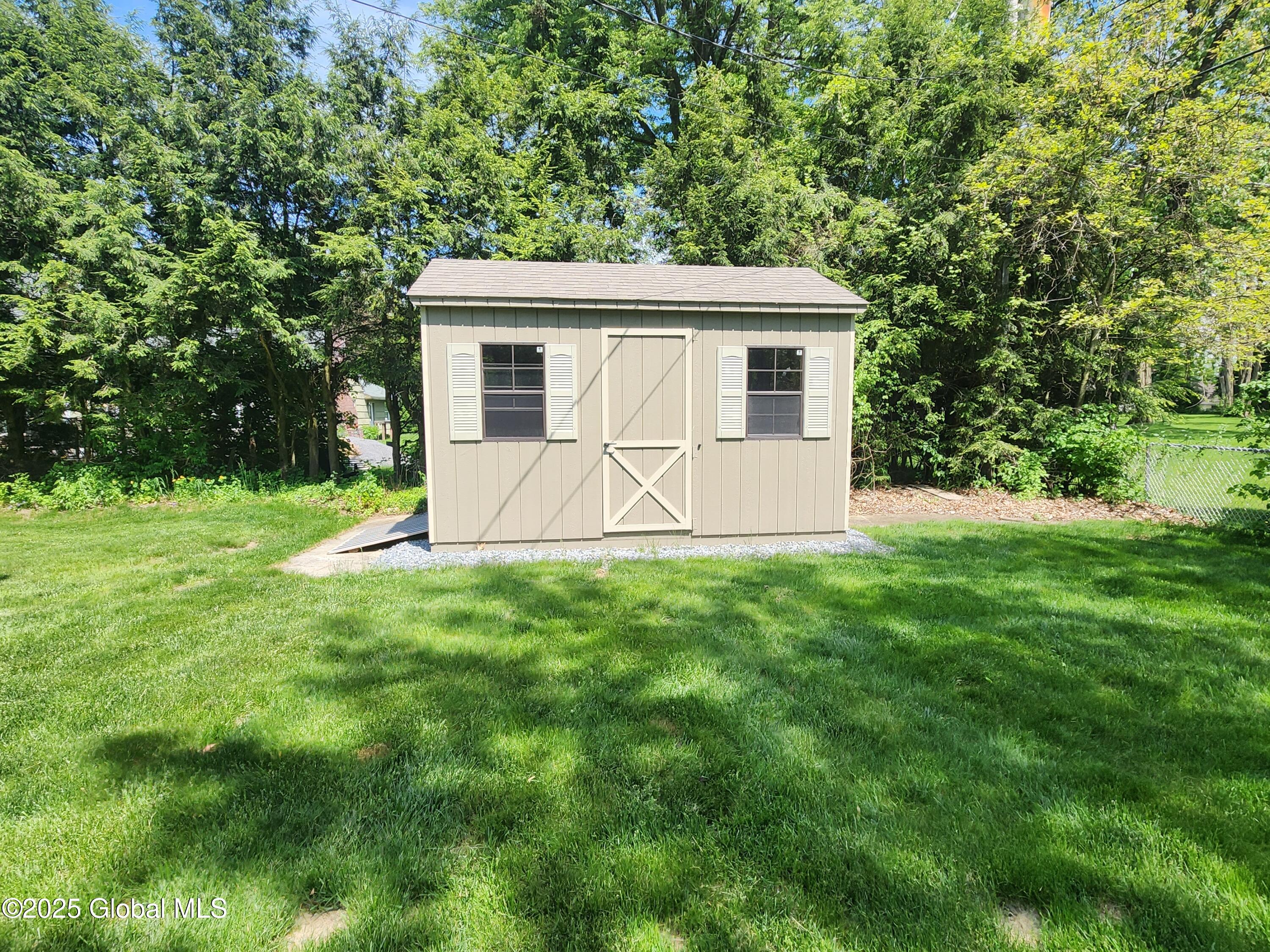 1 Laurel Road, Fort Edward, New York image 34
