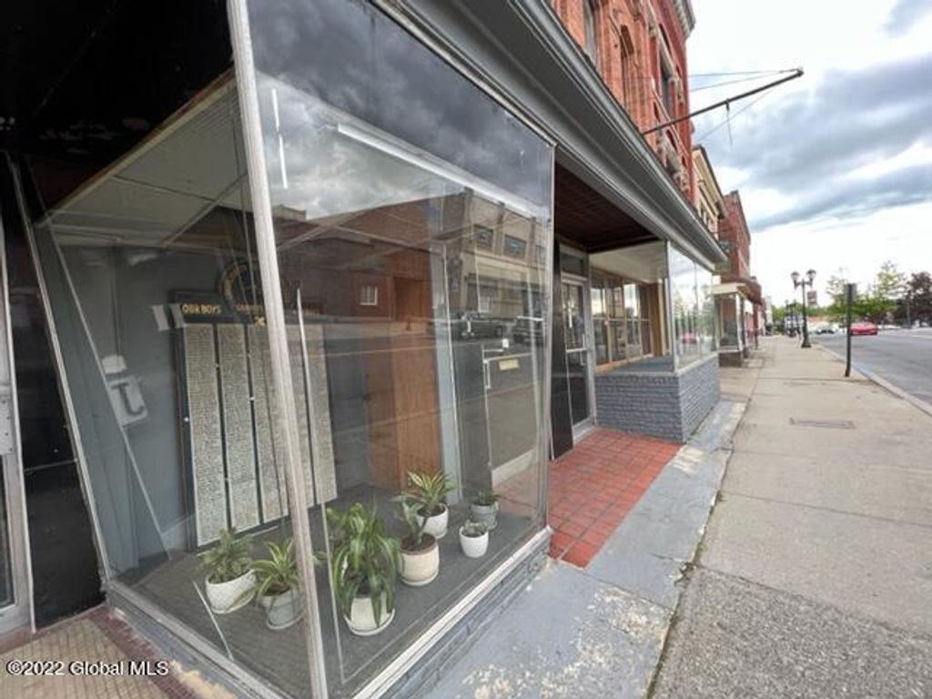 21 W Fulton Street, Gloversville, NY 12078, MLS 202218531 Howard Hanna