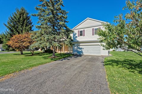 Photo of 5 Shamrock Circle, Latham, NY 12110 (MLS # 202616238)