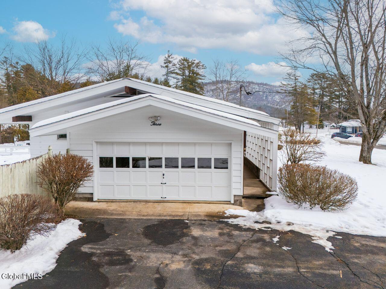 3 Orton Drive