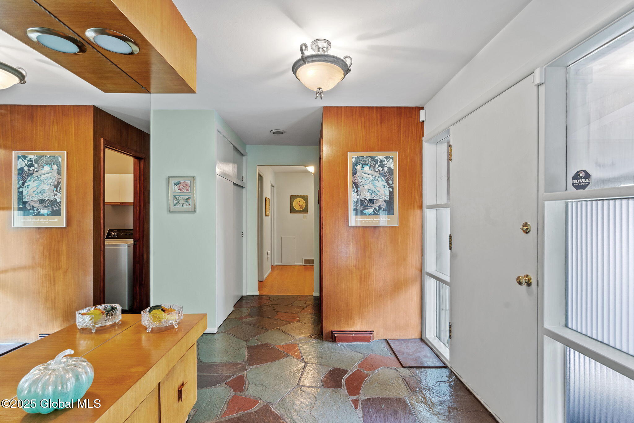 96 Brookline Avenue, Albany, New York image 5