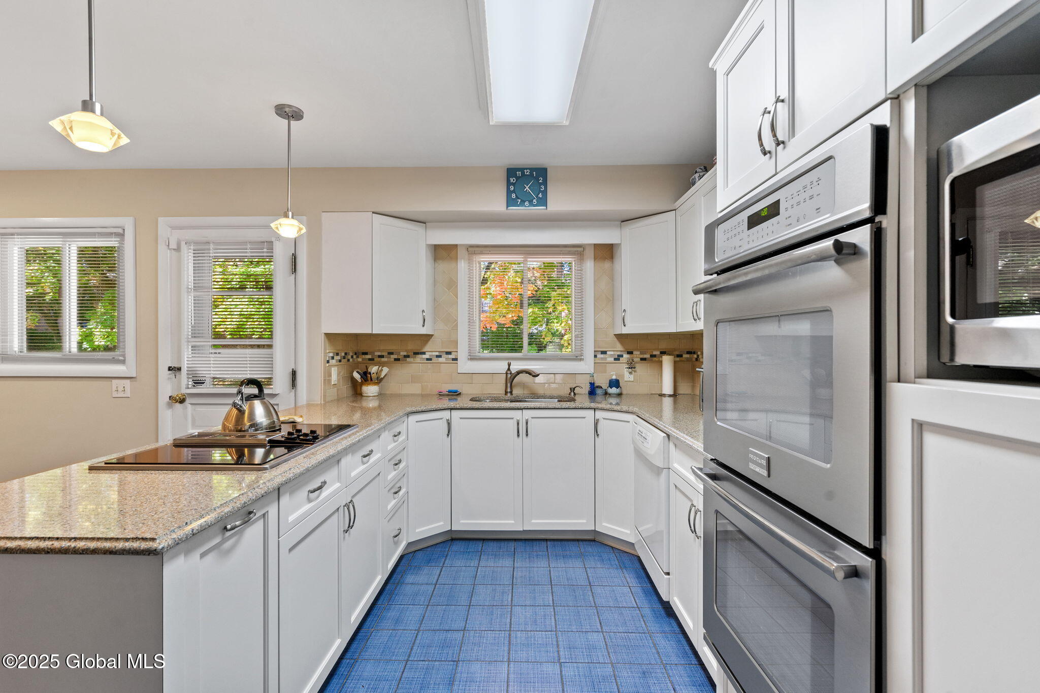96 Brookline Avenue, Albany, New York image 22