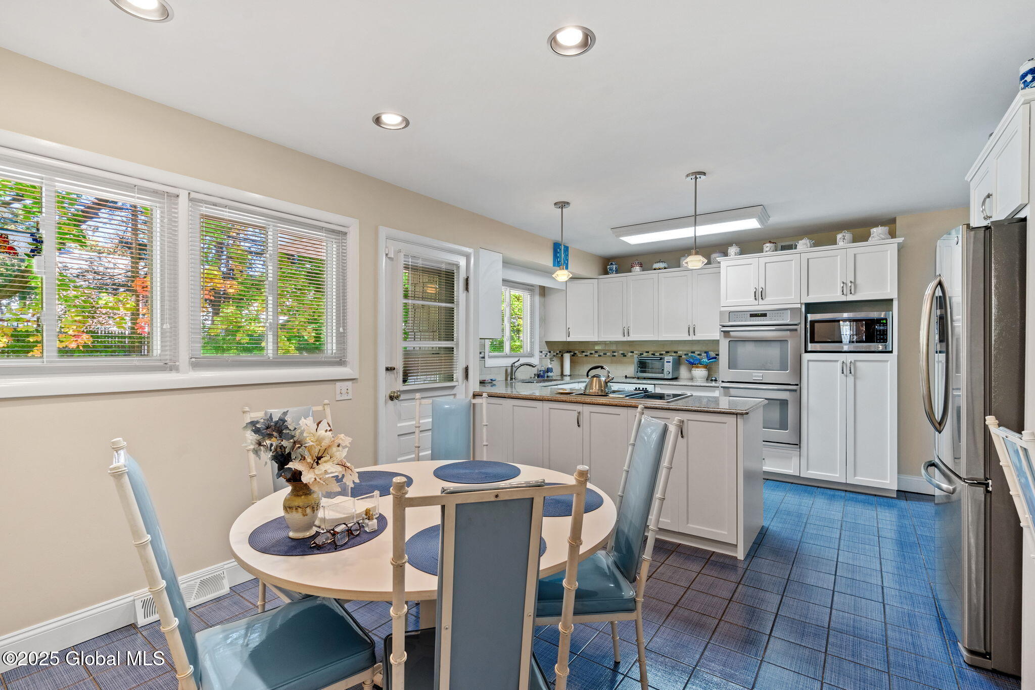 96 Brookline Avenue, Albany, New York image 20