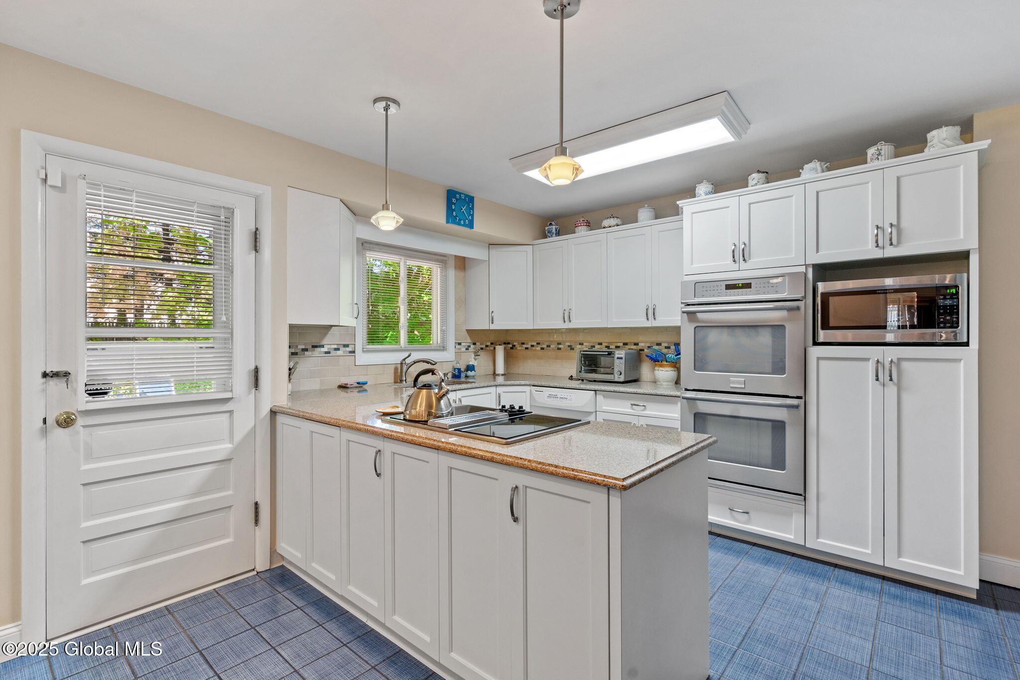 96 Brookline Avenue, Albany, New York image 21
